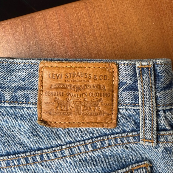 Levi's Wedgie Denim Jeans Medium Wash Size 25 - Picture 6 of 12